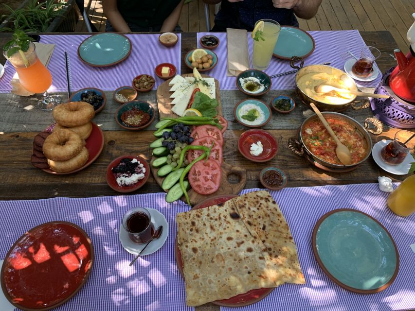 Private and Guided Istanbul Food Tour - Tastes of Istanbul - Crossing to Kadıköy by ferry: the simple move that changes everything