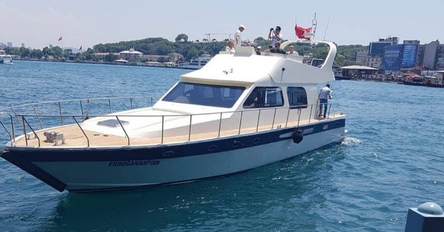 Private Bosphorus Sightseeing Cruise By Luxury Yacht - Why the Bosphorus looks better from a luxury yacht