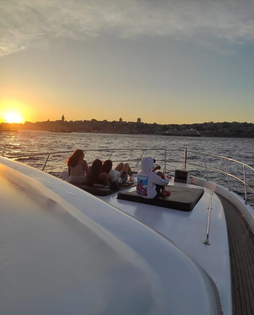 Private Bosphorus Yacht with Local Guide and Snacks - The Local Guide in English and Turkish: What You Gain