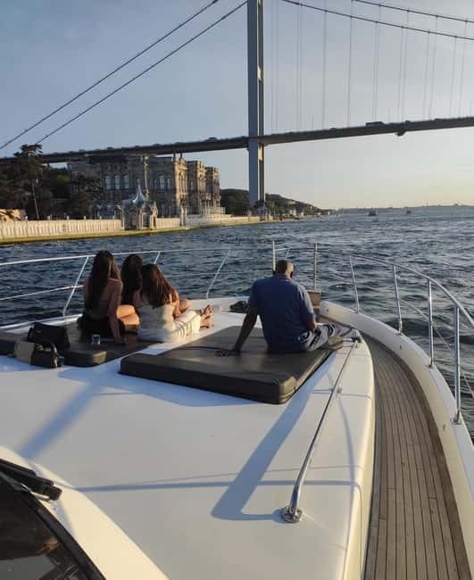 Private Bosphorus Yacht with Local Guide and Snacks - Meeting Point and Timing: How to Get Onboard Without Stress