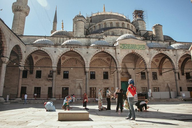 Private City Kickstart Tour: Istanbul - Blue Mosque: quick access to the details that matter