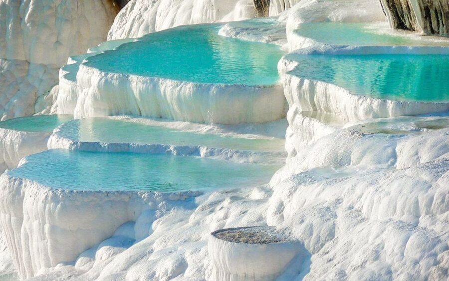 Private Daily Pamukkale Tour from Istanbul by Plane - Pamukkale Hot Springs and the Cotton Castle: Walking the White Terraces