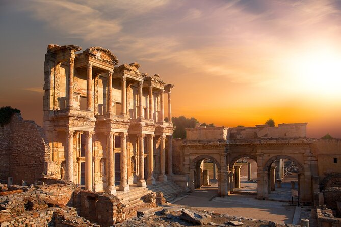 Private Full-day Guided Ephesus Tour from Istanbul - Ancient Ephesus: the downhill walk to the big hitters