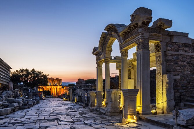 Private Full-day Guided Ephesus Tour from Istanbul - How the guide makes the day feel worth it