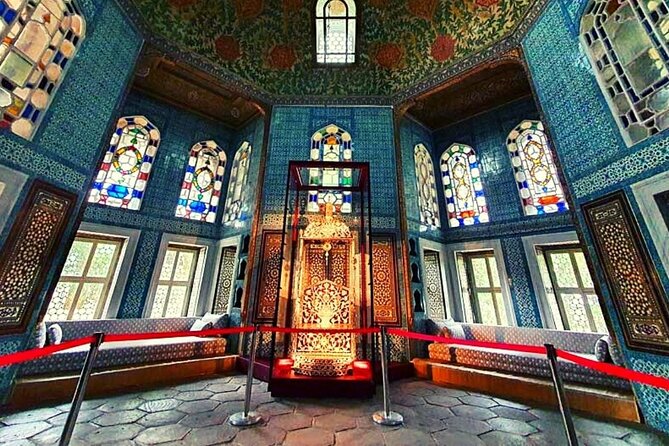 Private Guided Basilica Cistern and Topkapi Palace with Skip Line - Guides: the biggest difference-maker (and a name to watch for)