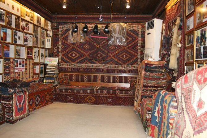 Private Guided Bazaar Tour in Istanbul - Rug Shopping That’s About Details, Not Chaos