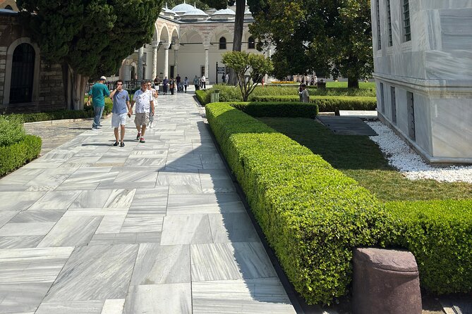 Private Guided Istanbul Walking Tour Old City Highlights - Start at Beyazıt, Then Let the Day Flow