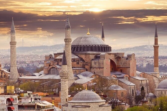 Private Guided Tour Hagia Sophia, Cistern, Topkapi and Bazaar - A Private Guide That Keeps Istanbul From Turning Into a Checklist