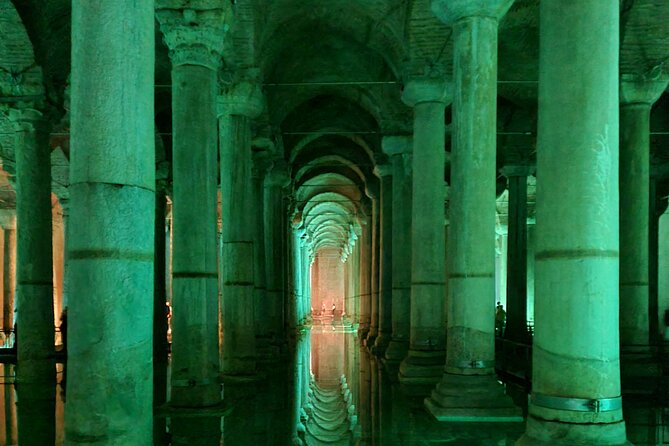 Private Guided Tour in the Old City of Istanbul - Stop 3: Hagia Sophia Grand Mosque—1500 years of layered worship