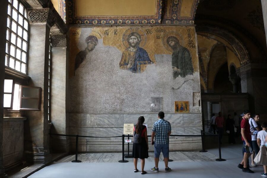 Private Historic Istanbul Half-Day Sightseeing Tour - Hagia Sophia: where the domes do the talking