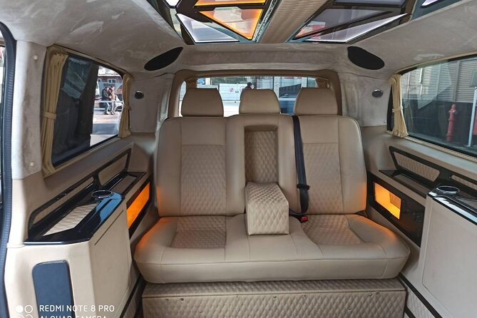 Private Istanbul Airport Transfer - Drop-Off in Front of Your Door (Yes, That Matters)