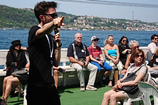 Private Istanbul Combo Tour - Classic Old City and Bosphorus Cruise - Hagia Sophia Grand Mosque: Seeing the Building and Understanding It