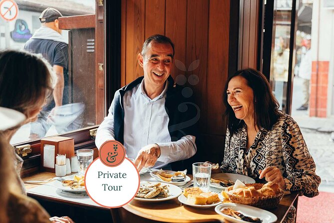 PRIVATE ISTANBUL FOOD TOUR & Hidden Pearls of the old city - Sultanahmet District: Old Cemeteries, Small Shops, and Side Streets