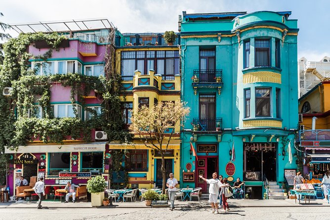 Private Istanbul Half-Day Tour with a Local: Highlights & Gems - Street food and local eateries: the picks that save you guesswork