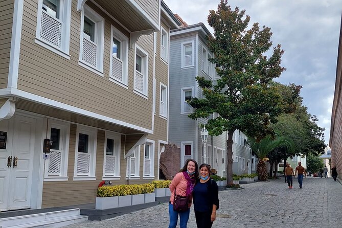 Private Istanbul Layover Tour From Airport - Hagia Sophia and Topkapi: The Two Ticket Stops That Anchor the Day