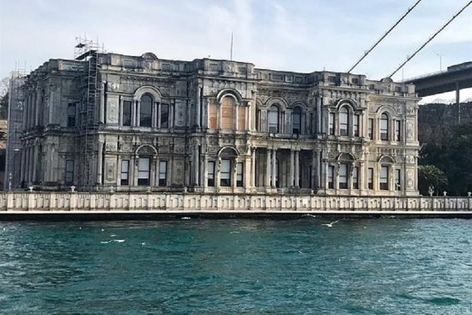 Private Istanbul Personalised Tour Licenced Guide and Vehicle - Getting Around: Pickup, Parking, and a Vehicle That Doesn’t Fight Back