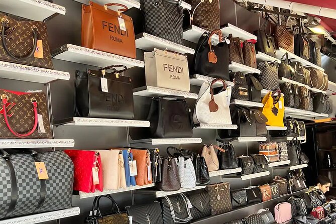 Private Istanbul Shopping in Grand Bazaar with Personal Shopper - The Grand Bazaar shopping route: what “personal” means