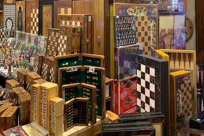 Private Istanbul Shopping Tour - Rugs, tiles and leather shopping - Tips to get better deals (without turning it into chaos)