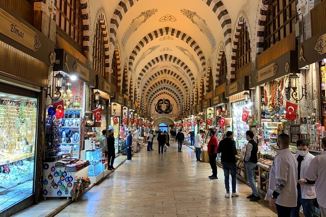 Private Istanbul Shopping Tour - Rugs, tiles and leather shopping - Who this tour is best for