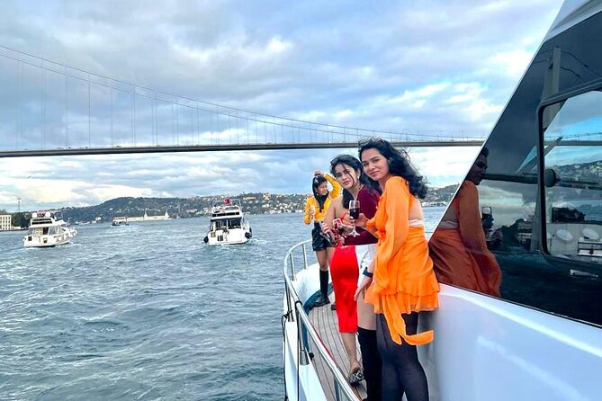 Private Luxury Yacht Cruise in Istanbul Bosphorus - Two Hours on the Water: How the Bosphorus Route Usually Flows