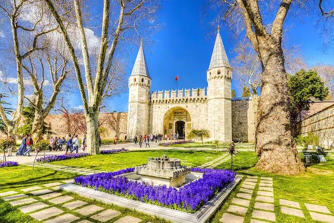 Private Old City Tour in Istanbul - Logistics that affect your comfort: pickup, walking, and lunch