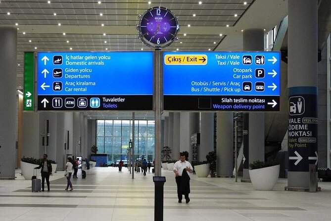 Private SAW Airport Arrival or Departure Transfer - Comfort details: air-conditioning, vehicle choice, and driver help