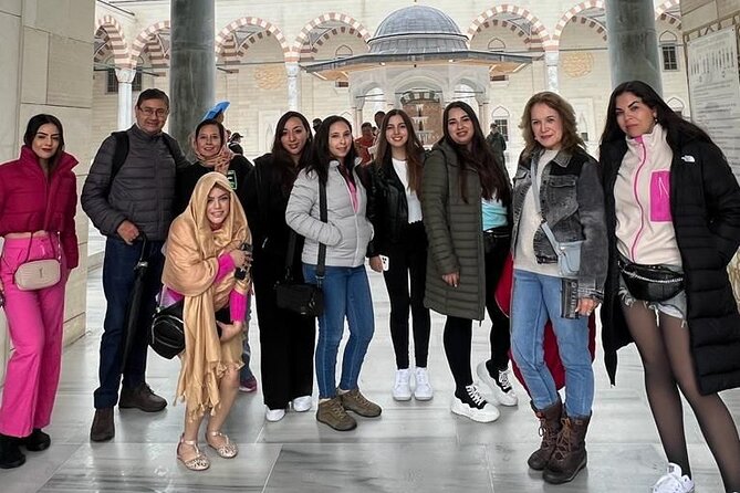 Private Stopover Tour in Istanbul with Transportation Included - Eminönü Pier and the Bosphorus Cruise: A Different Istanbul View