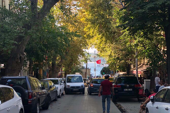 Private Tour to the Asian Area of Istanbul - Stop 3: Kuzguncuk Sahili for Traditional Istanbul Vibes