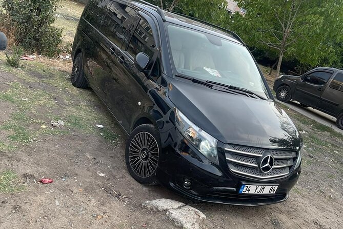 Private Transfer from IST Airport to Fatih, Taksim, or Besiktas - Communication that reduces airport stress: flight number, WhatsApp, and English support