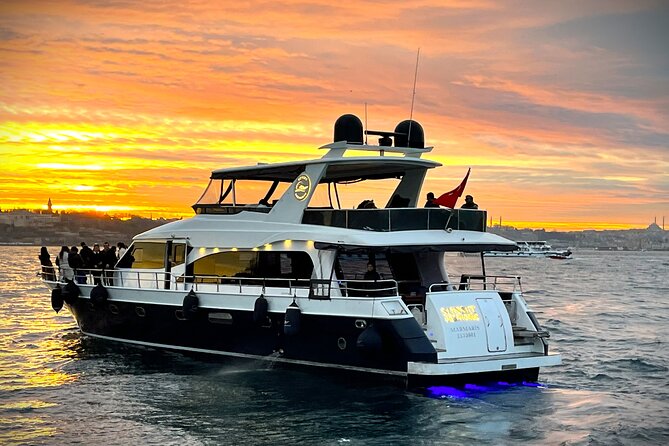 Scenic Bosphorus Sunset Cruise – 2.5 Hours of Luxury & Views - Pavilions and Palaces: Küçüksu and Beylerbeyi