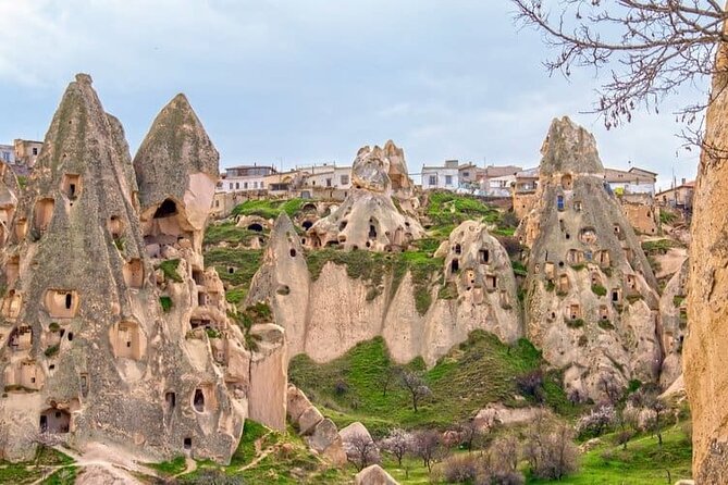 Semi-Private Cappadocia Day Tour from Istanbul, Cappadocia Hotels - Avanos lunch and testi kebab: fueled, not rushed