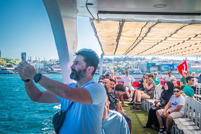 Short Bosphorus Cruise Tour With Hotel Pickup And Audio Guide - Maiden’s Tower: The Short Delay That Makes Photos Easier