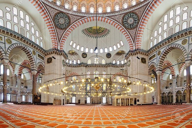 Skip the Line: Topkapi Palace Including Süleymaniye Mosque and Ceramics Workshop in Istanbul - The Harem decision: optional, extra ticket, time trade-off