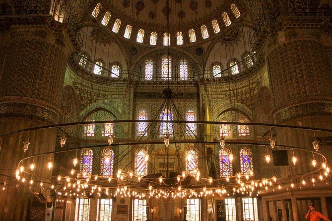 Small Group Istanbul Tour: Hagia Sophia, Blue Mosque & Bazaar - What to watch for: pace, pickup delays, and shopping stop expectations