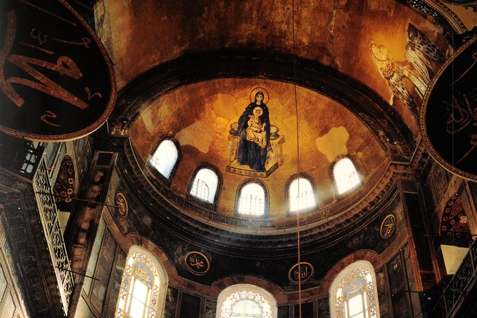 Small Group Tour of Istanbul Highlights Morning - Getting to the heart of Sultanahmet at 8:30 am