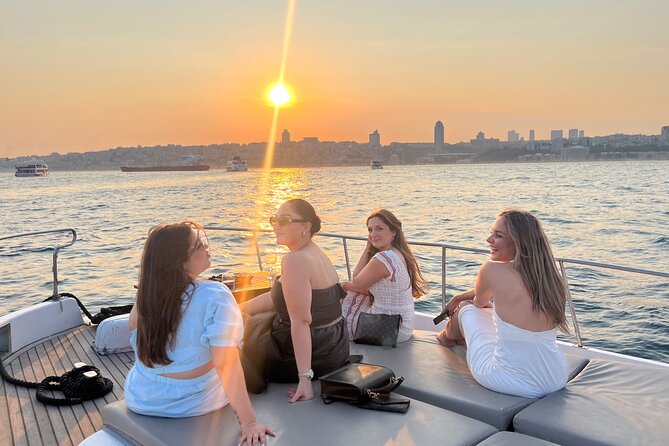 Small Group Yacht Tour With Unlimited Wine, Fruits & Mixed Nuts - Galatasaray Island, Arnavutköy, Kuleli, Beylerbeyi, and Üsküdar: the second wave of waterfront sights