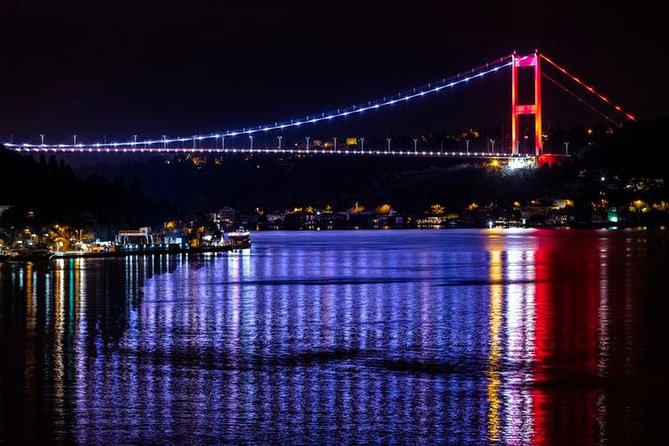 Stage Front Bosphorus Dinner Cruise with Pickup & Drinks included - Transfers, Traffic, and the pace of the night