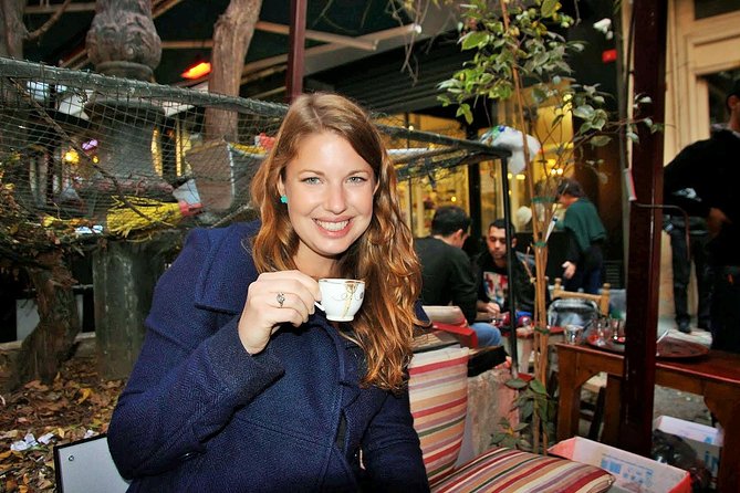 Street Food Tour in Istanbul [Don't Miss it] - Stop 2 in Sultanahmet: simit and Turkish tea to set the tone