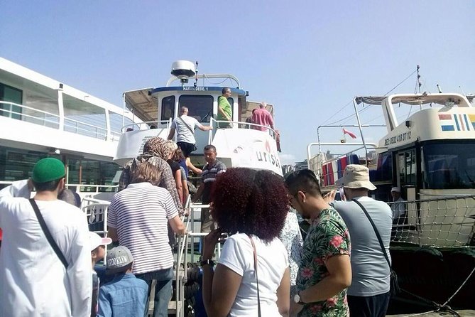 Sunset boat trip on the Bosphorus and Golden Horn - What’s Included vs. Not: A Quick, Useful Checklist