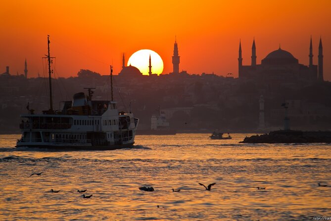 Sunset Bosphorus Yacht Cruise with Golden Horn - Key highlights worth knowing