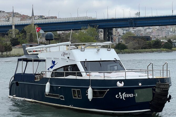 Sunset Bosphorus Yacht Cruise with Golden Horn - Dolmabahçe Palace and Çırağan Palace: Ottoman power along the European shore