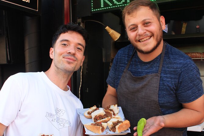 Taste of Istanbul - Food & Culture - Merdivenli Yokus Evleri Balat: connecting and socializing with local kids