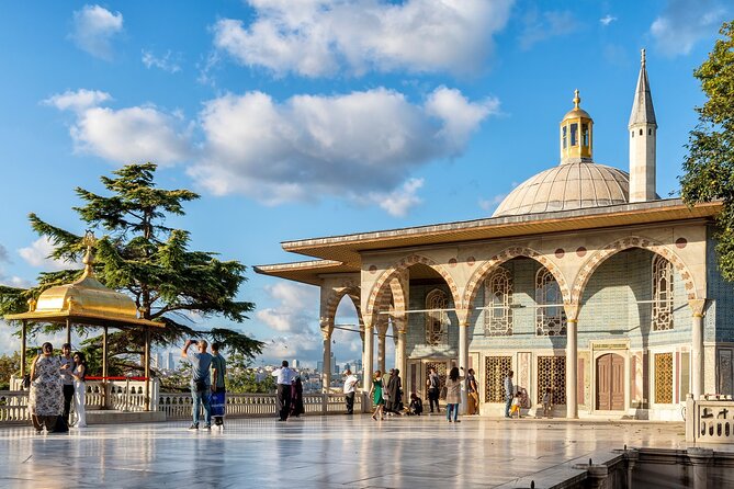Topkapi Palace and Harem Guided tour with Skip-the-Line Tickets - Price and value: when skip-the-line actually pays off