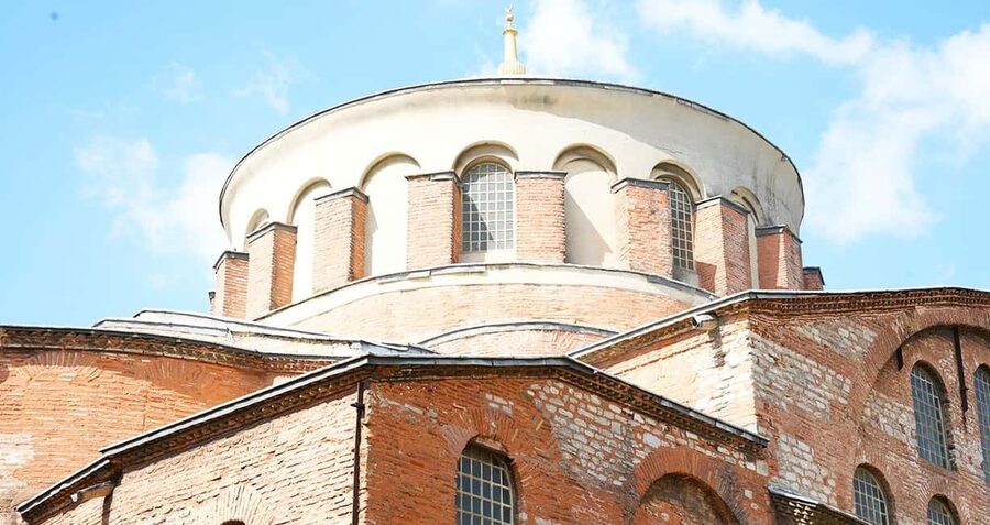 Topkapi Palace Complete Tour: Harem & Hagia Irene Included - The Walk to Topkapi: Getting Oriented Before the Doors