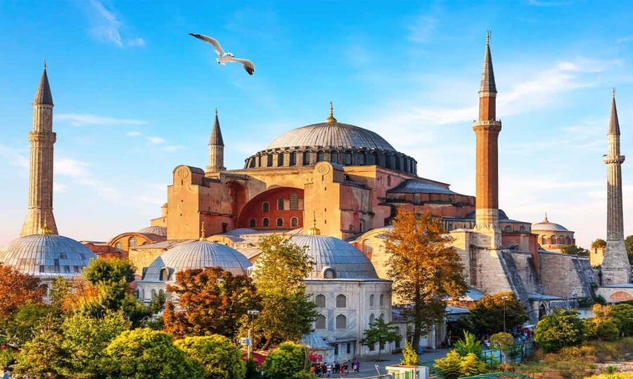 Topkapi Palace & Hagia Sophia Tickets + Audio Guide - Who this package suits best