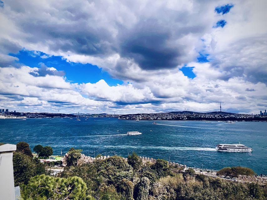Topkapi Palace&Harem-Guided Tour-Skip lines- All tickets inc - Aya Irini (Hagia Irene) Museum: A 4th-Century Church With a Palace Role