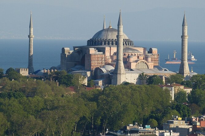 Tour to the Best Places in Istanbul in Spanish - Private - Quick hits before you go