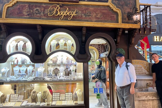 Tours of the Grand Bazaar of Istanbul with its Terraces and Behind the Scenes - What the English private format is really like