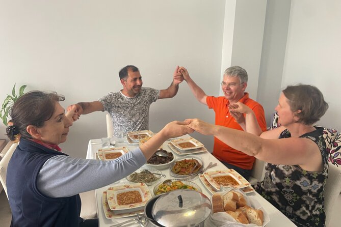Traditional Family Dinner in Istanbul with with Eastern Family - What happens once you’re welcomed into the home
