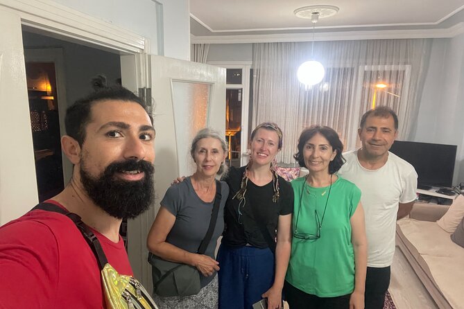 Traditional Family Dinner in Istanbul with with Eastern Family - Group size: why a max of 8 changes everything